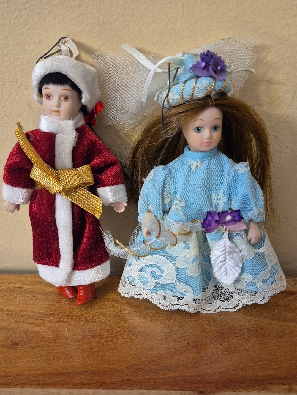 Danbury Mint The Ladies of Fashion Assorted Mini Doll Ornaments- Full Set of 25 - Picture 6 of 16